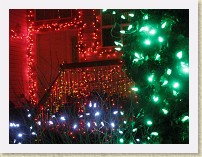 IMG_2697_Christmas_lights_ext_2009 * Exterior Christmas Lights 2009, 3150 LED lights, 324.6 m, 177.5 W. * Exterior Christmas Lights 2009, 3150 LED lights, 324.6 m, 177.5 W. * 3648 x 2736 * (3.19MB)